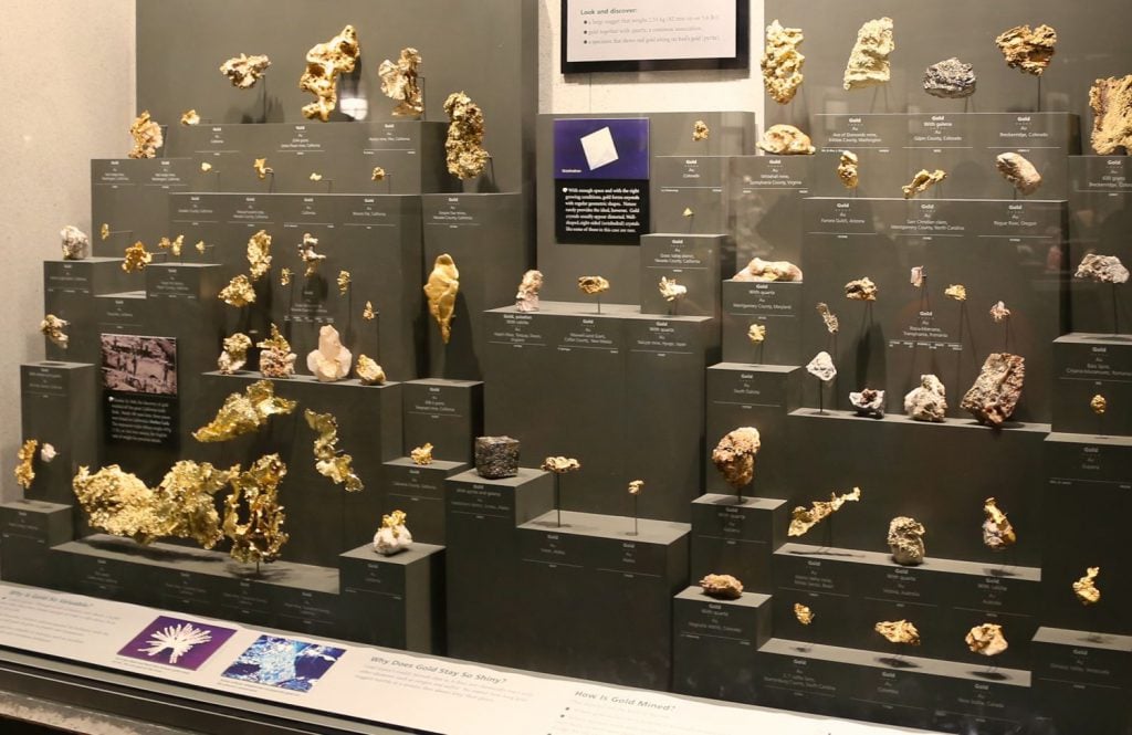 Natural History Museum display featuring exclusively gold.