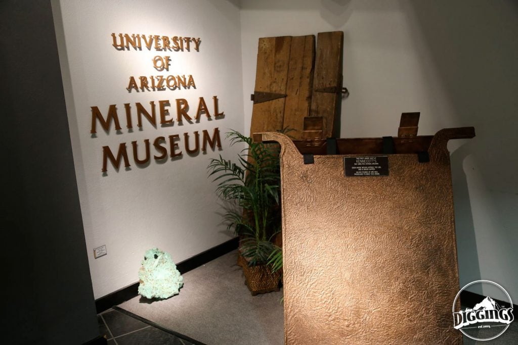 University of Arizona Mineral Museum entry