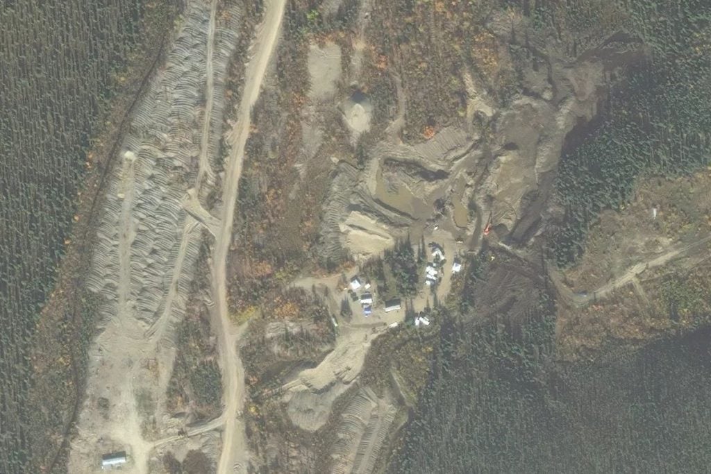 Satellite map view of the Quartz Creek Mine in the Yukon, Canada mined by the Hoffman crew over Season 2 and 3 of the Gold Rush reality TV series from Discovery Channel.