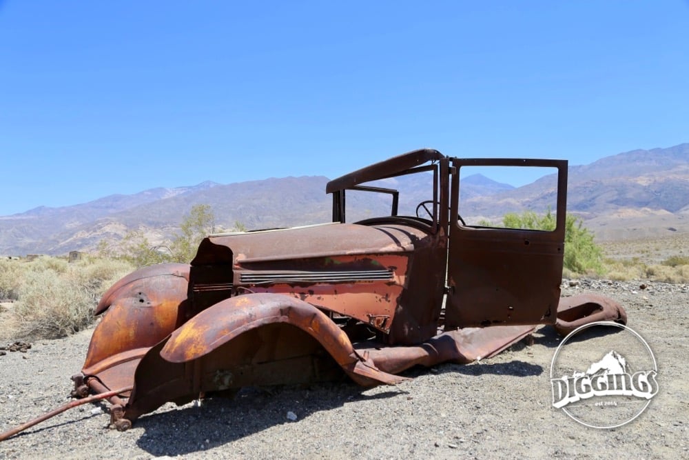 Rusted out vehicle in Ballarat, California